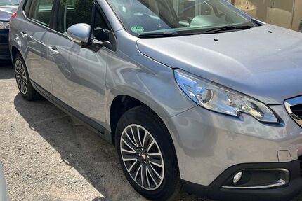Peugeot 2008 88.550 km 5.599 &euro; Berlin 13359