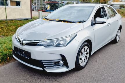 Toyota Corolla 198.009 km 14.200 € Berlin 13629