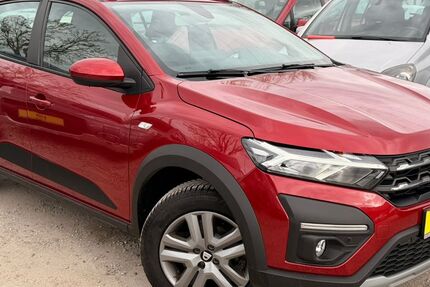 Dacia Sandero 40.258 km 13.990 &euro; Berlin 13089