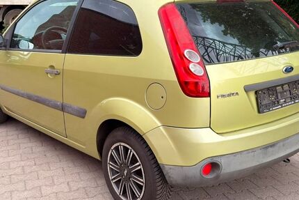 Ford Fiesta 140.000 km 799 &euro; Berlin Weißensee-Pankow 13086