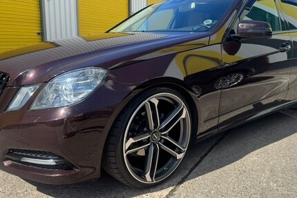 Mercedes E 220