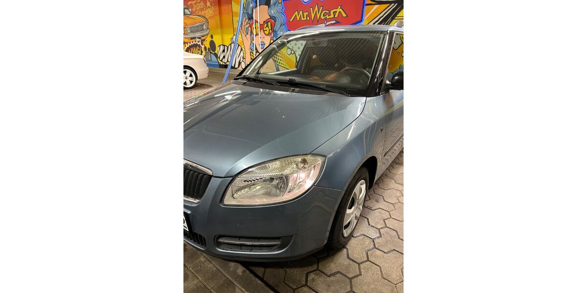 Skoda Fabia 127.000 km 3.950 &euro; Berlin 10963