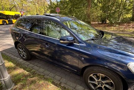 Volvo XC60 229.150 km 13.990 &euro; Berlin 14129