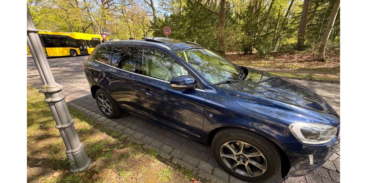 Volvo XC60 229.150 km 13.990 &euro; Berlin 14129