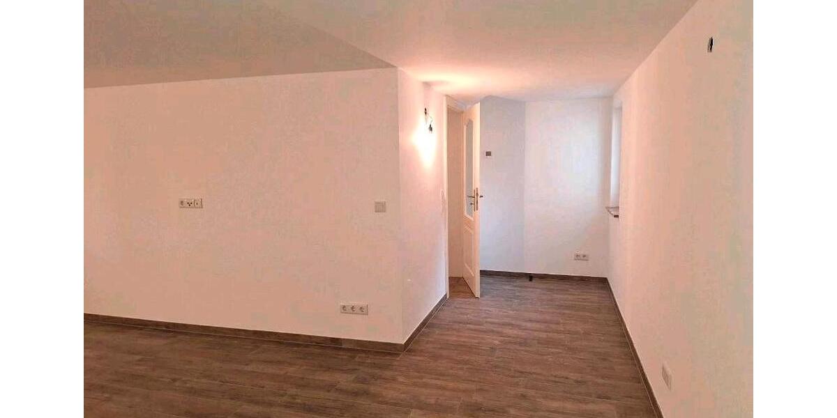 Hochparterre Groß Kreutz (Havel) - 2 Zimmer, 75 m&sup2;, 1.080&euro; | Angebot:26610524