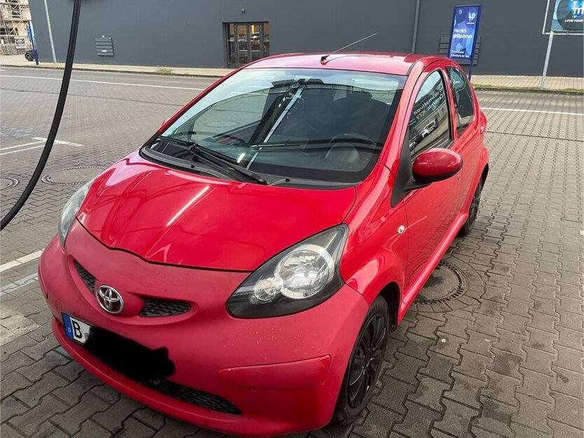 Aygo (X)