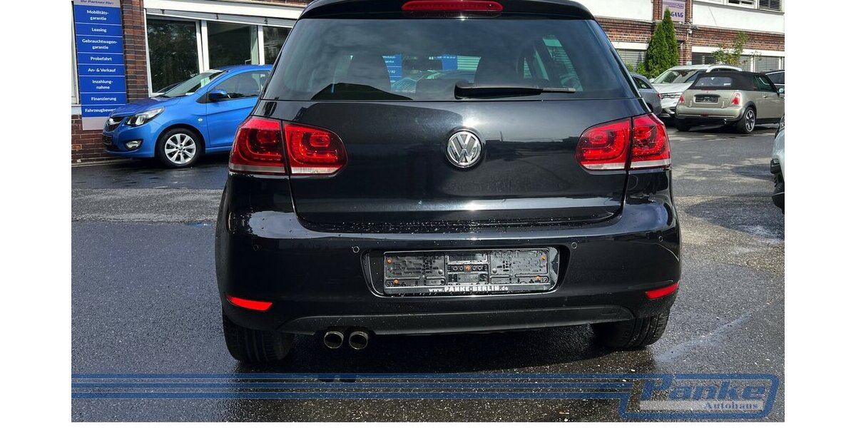 VW Golf VI Team Lim*SHZ*Klima*PDC*Tempo* 206.982 km 4.990 &euro; Berlin 13187