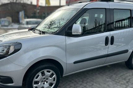 Fiat Doblo 70.000 km 11.999 &euro; Berlin-Spandau 13585