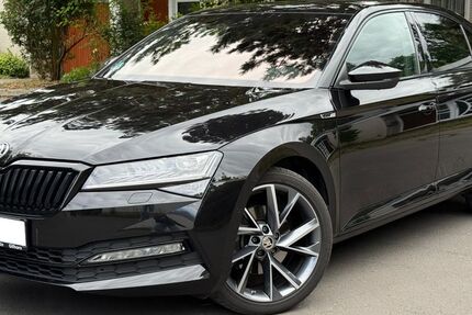 Skoda Superb 23.000 km 25.990 &euro; Berlin 12349