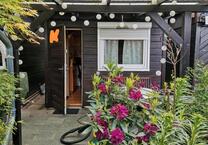 Bungalow mit Bootsliegeplatz Wassergrundstück zu verkaufen