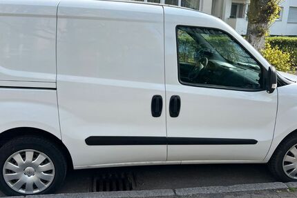 Opel Combo Life 163.000 km 5.700 &euro; Berlin 13599