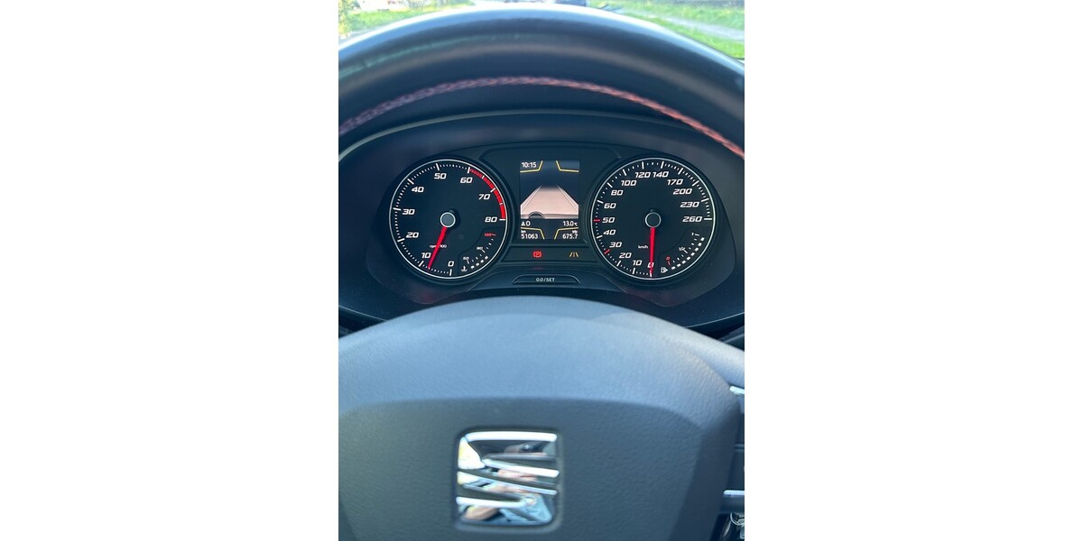 Seat Leon ST 52.000 km 15.500 € Berlin 10178