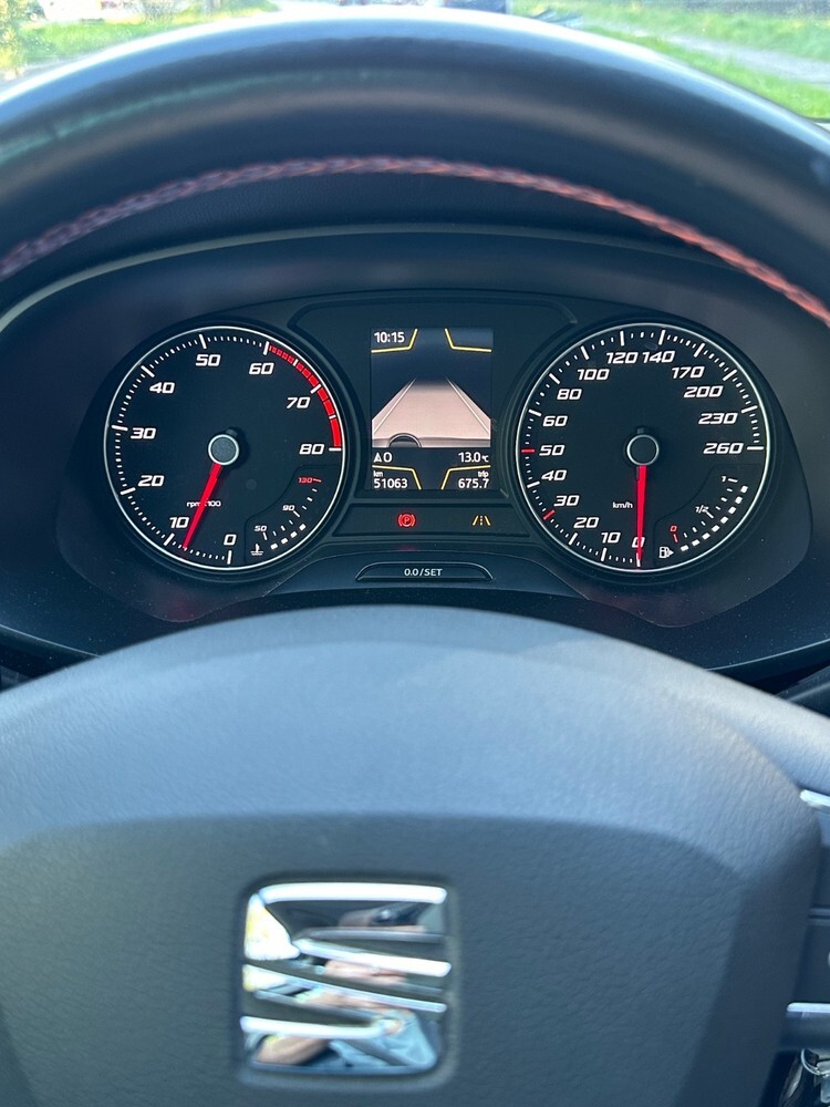 Seat Leon ST 52.000 km 15.500 € Berlin 10178