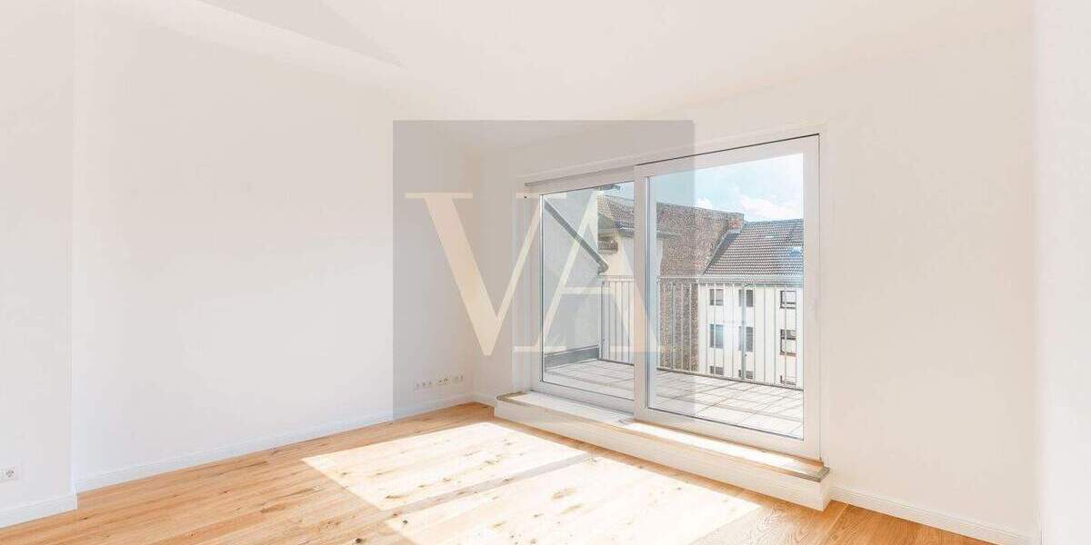 Etagenwohnung Berlin Kreuzberg - 4 Zimmer, 173 m&sup2;, 4.850&euro; | Angebot:25700707