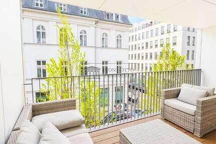 Wohnung Berlin Mitte - 3 Zimmer, 158 m&sup2;, 1.445.000&euro; | Angebot:27727671