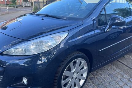 Peugeot 207 125.000 km 5.690 &euro; Berlin - Tempelhof 12107