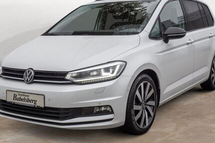 VW Touran 26.223 km 41.490 € Potsdam 14482