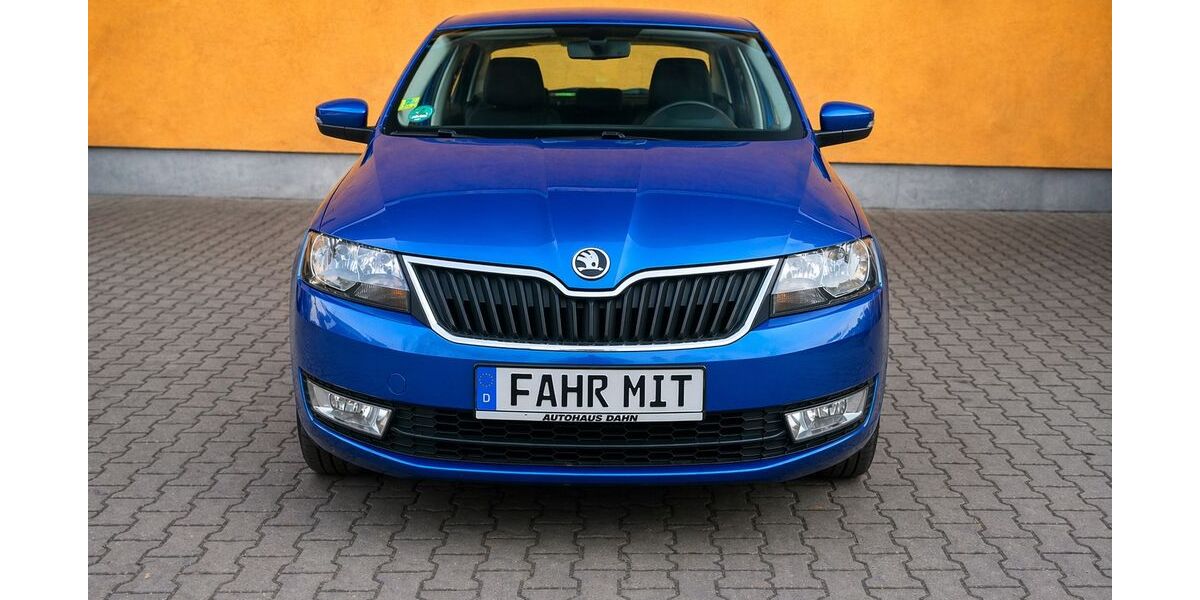Skoda Rapid 105.000 km 8.500 &euro; Berlin 10623