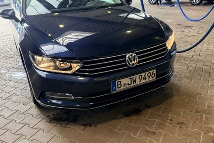 VW Passat 285.606 km 8.890 &euro; Berlin 12524