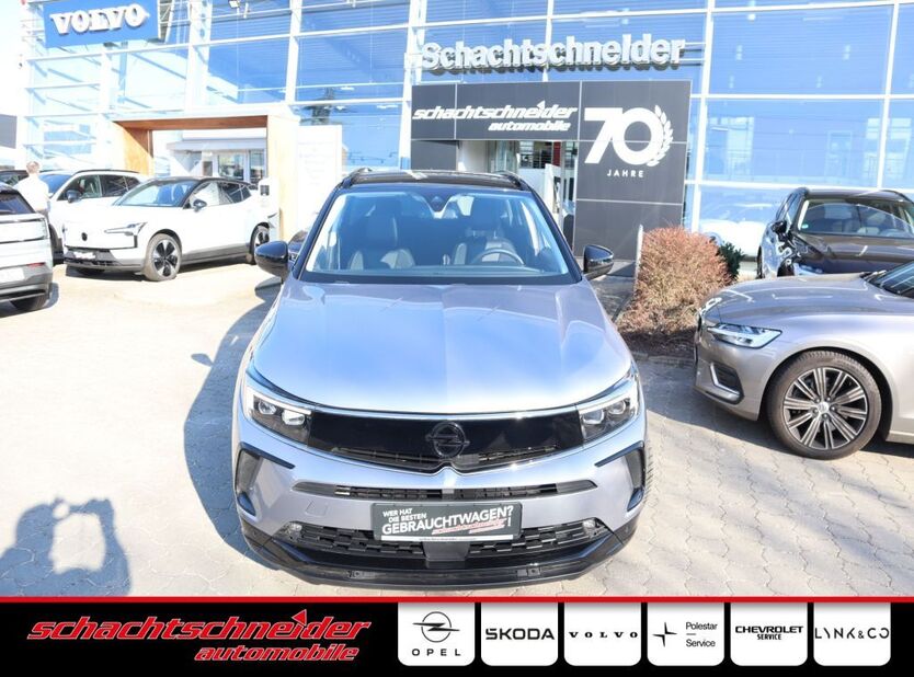 Opel Grandland (X) 12.931 km 22.890 € Potsdam 14482