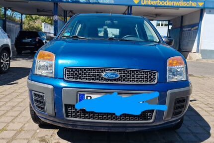 Ford Fusion 80.000 km 2.200 &euro; Berlin 12487