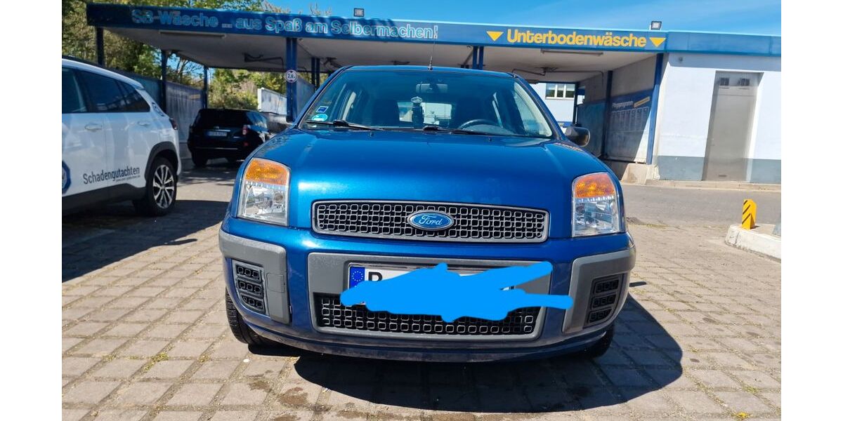 Ford Fusion 80.000 km 2.200 &euro; Berlin 12487