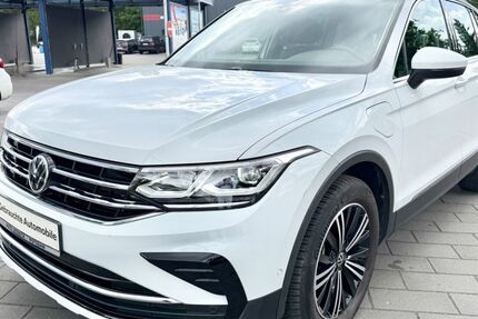 VW Tiguan 33.700 km 26.995 &euro; Potsdam 14480