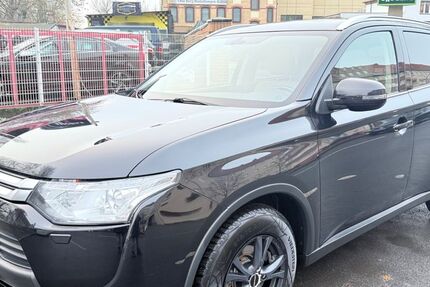 Mitsubishi Outlander 154.911 km 8.980 &euro; BERLIN 13409