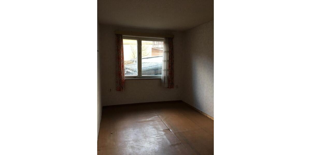 Reihenhaus - 5 Zimmer, 120 m&sup2;, 30.900&euro; | Angebot:26545513