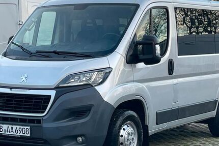 Peugeot Boxer 124.000 km 16.999 € Berlin 13088