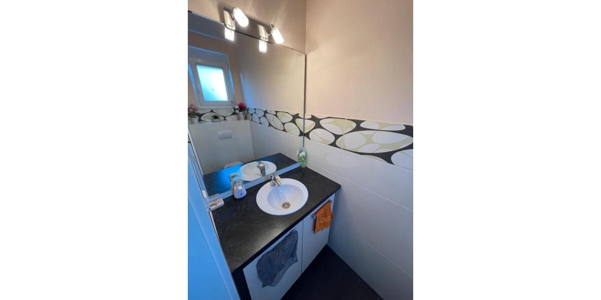 Reihenhaus Berlin Spandau - 5 Zimmer, 142 m&sup2;, 2.500&euro; | Angebot:26406625