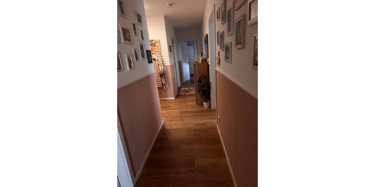 Etagenwohnung Nauen - 4 Zimmer, 101 m&sup2;, 1.500&euro; | Angebot:27637296