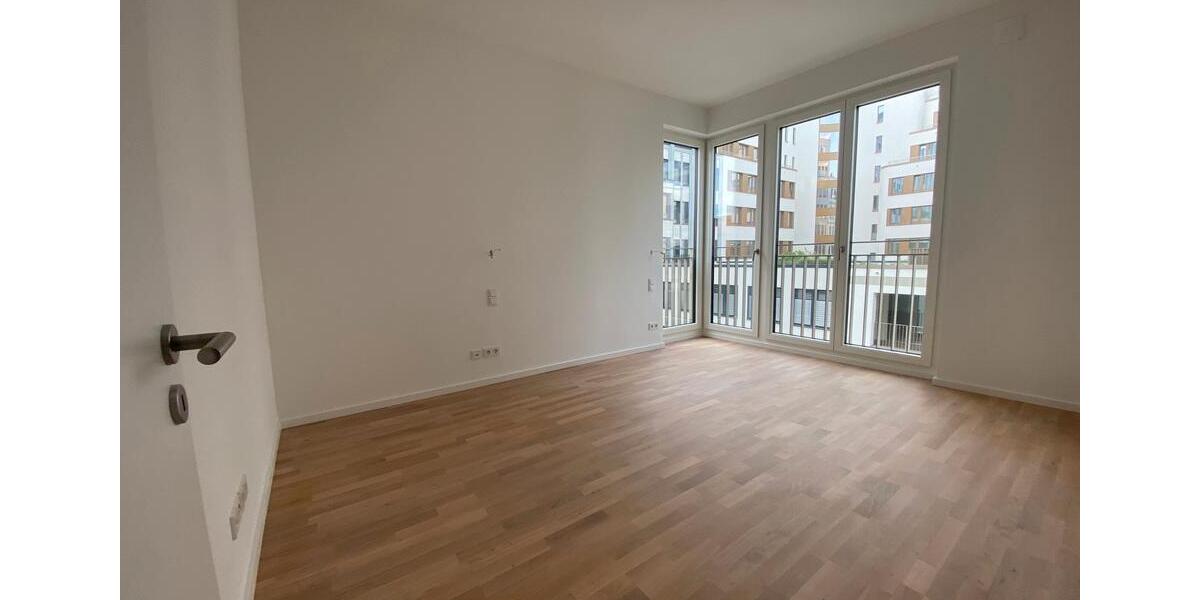 Wunderschöne 3-Zi. Whg. mit hochwertiger EBK und 2 Balkonen! 3 zimmer