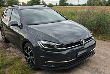 VW Golf 111.111 km 16.699 € Blankenfelde 15827