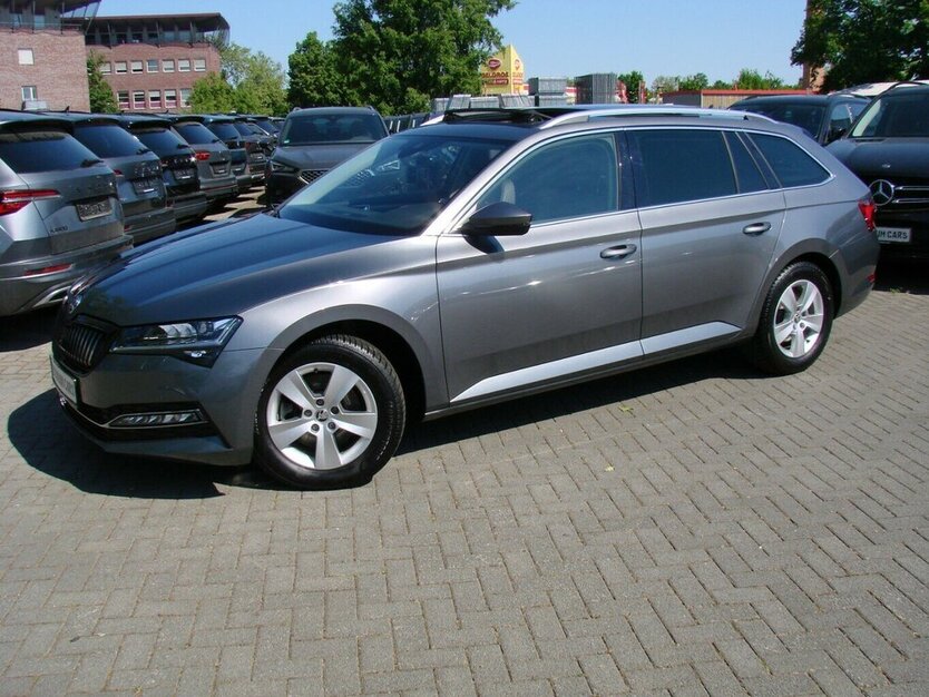 Skoda Superb 2.0TDI Style Pano ACC Columbus Standheizung 26.128 km 34.980 € Falkensee 14612