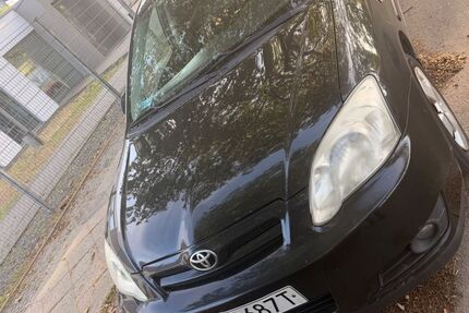 Toyota Corolla 308.523 km 2.700 &euro; Berlin 13599