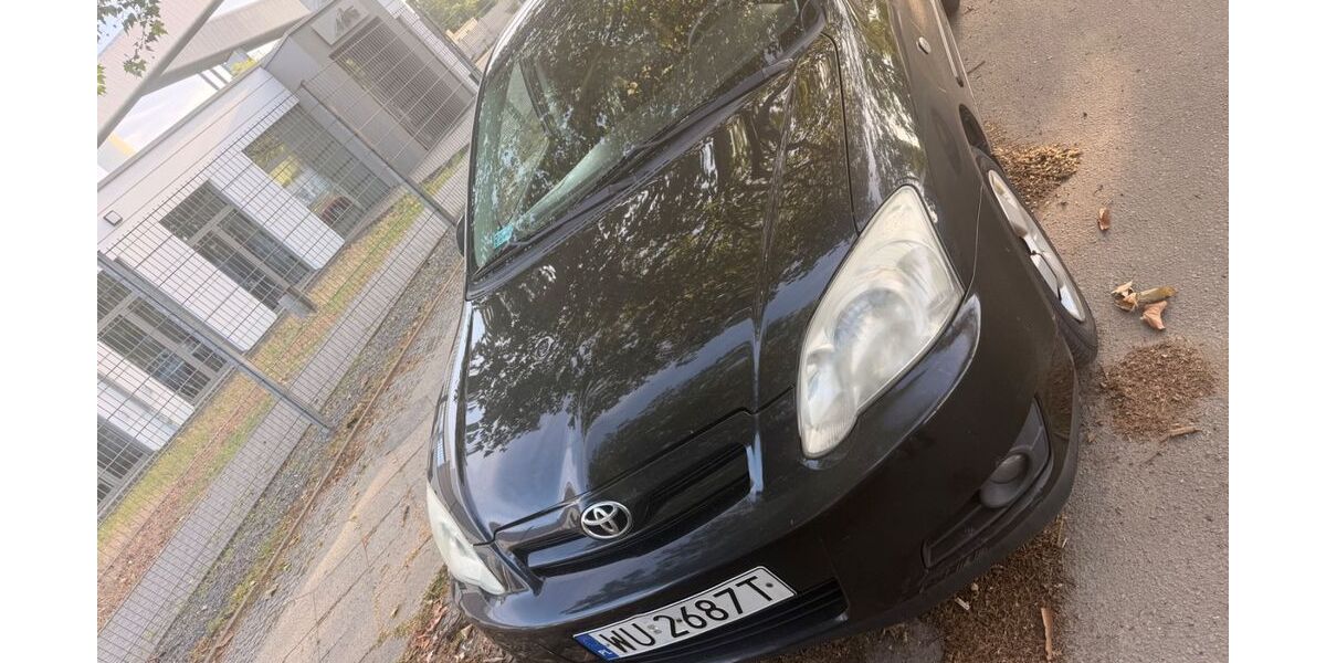 Toyota Corolla 308.523 km 2.700 &euro; Berlin 13599