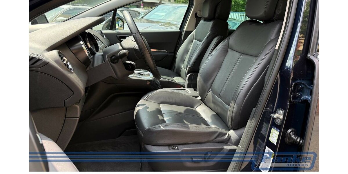 Peugeot 5008 Allure*HU-D*Pano*R-Cam*LED-T*Video*SHZ* 119.822 km 10.990 &euro; Berlin 13187