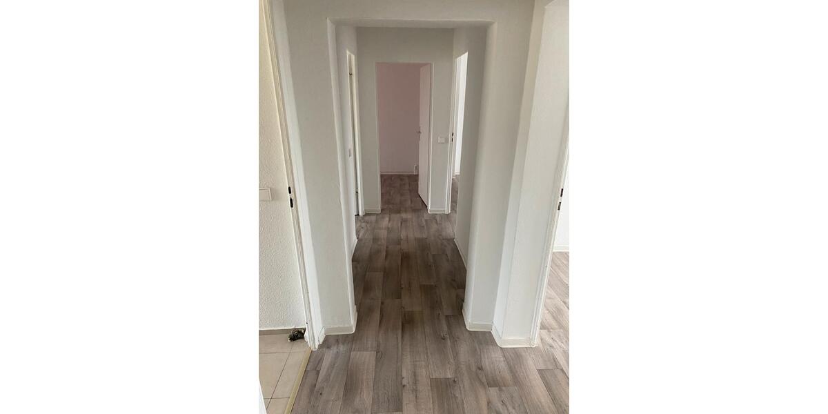 Etagenwohnung Ketzin - 4 Zimmer, 78 m&sup2;, 850&euro; | Angebot:26446566