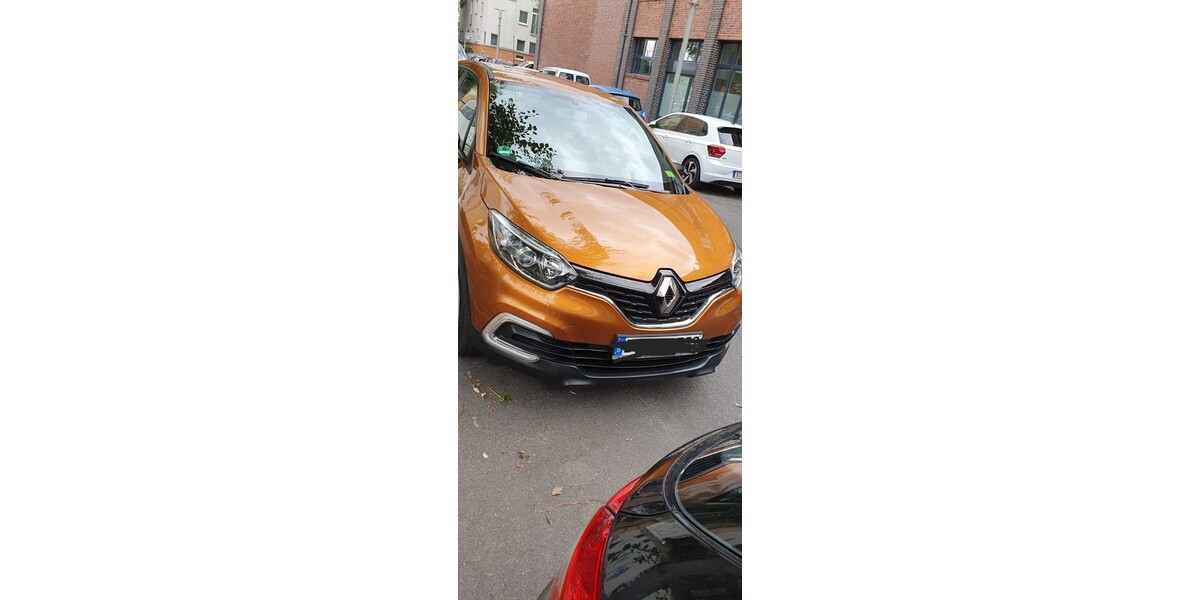 Renault Captur 80.000 km 8.800 &euro; Berlin 10178