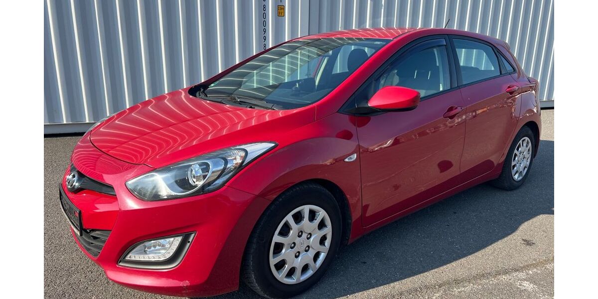 Hyundai i30 310.000 km 2.990 &euro; Berlin 12057