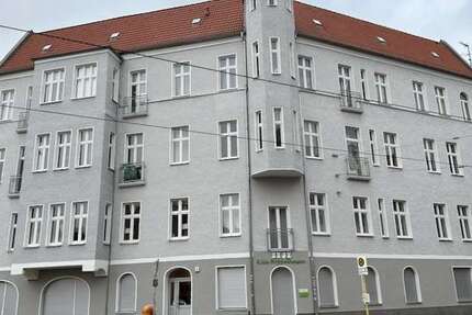 Wohnung zum Mieten in Berlin 1.519,46 € 130.65 m²