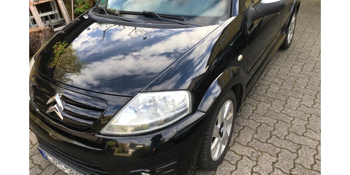 Citroen C3 168.000 km 2.350 &euro; Berlin 10178