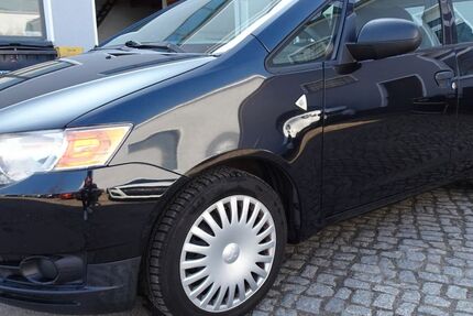 Mitsubishi Colt 183.192 km 2.250 &euro; Falkensee 14612