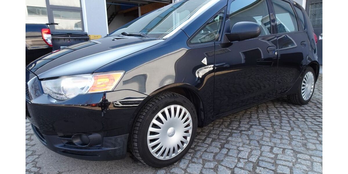 Mitsubishi Colt 183.192 km 2.250 &euro; Falkensee 14612