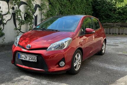 Toyota Yaris 83.040 km 9.000 &euro; Berlin 13357