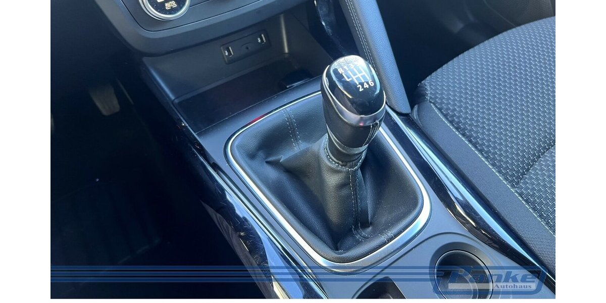 Renault Kadjar Equilibre 1.3*NAV*RFK*LED*S&S*Tempo* 20.000 km 18.990 &euro; Berlin 13187