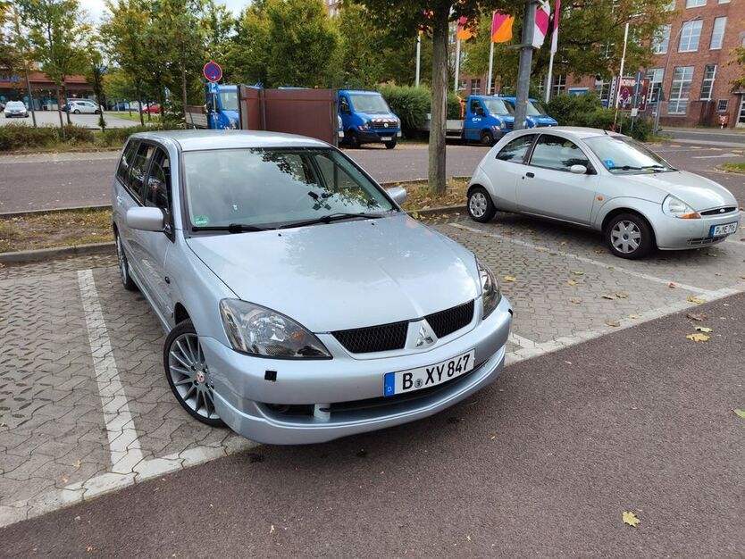 Mitsubishi Lancer 245.000 km 1.400 € Berlin 12524
