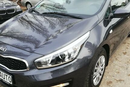Kia ceed / Ceed 22.450 km 13.190 &euro; Berlin - Französische Buchholz 13127