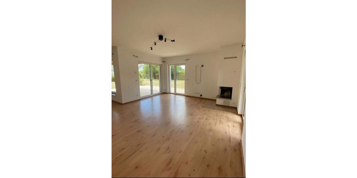 Bungalow Brieselang - 6 Zimmer, 186 m&sup2;, 865.000&euro; | Angebot:25657453